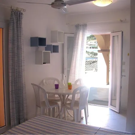 Onda Su Onda Apartment