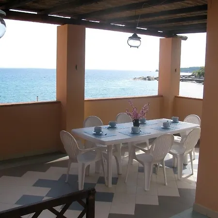 Onda Su Onda Apartment